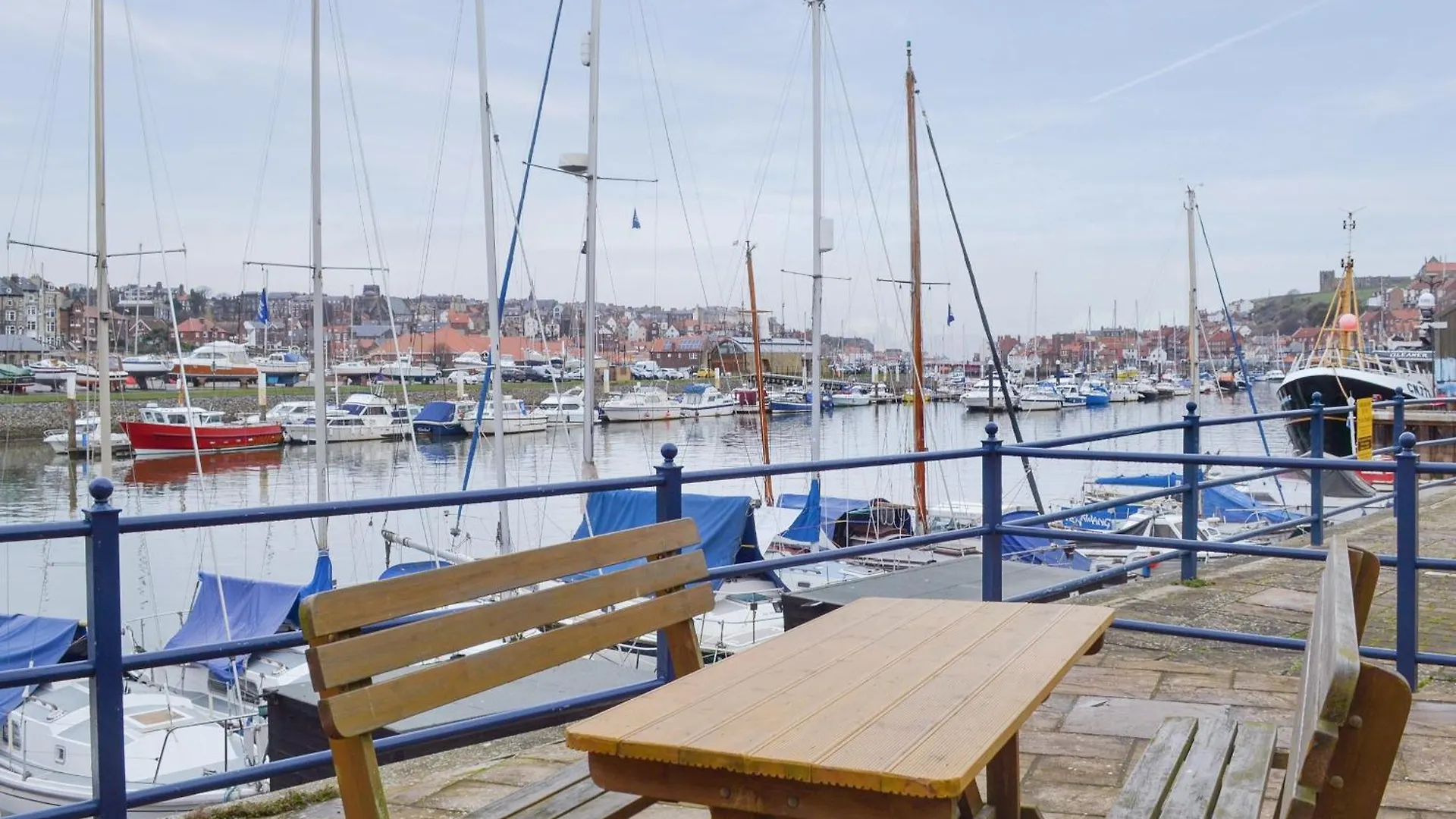 Moon River Cottage Whitby